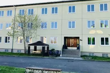 1st Motel / Hostel & Monteur