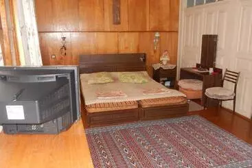 Pension Savanna House Jvari