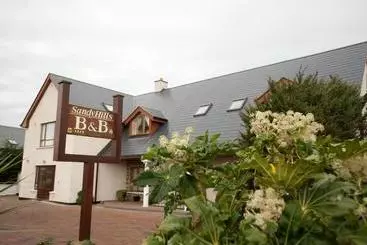 Sandyhills Bed & Breakfast