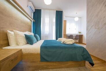 Apart Hotel Thomas Residence