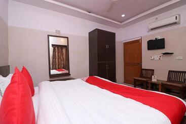 Super Hotel O Akbar Palace