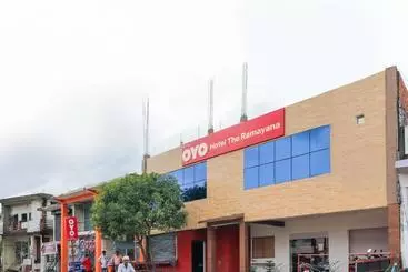 Hotel Oyo 24956 Ramayana
