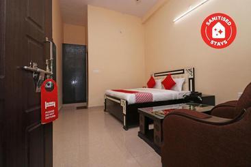 Hôtel Oyo 27923 Satya Shiv Resort