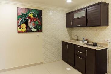 מלון דירות Eastren Front