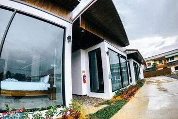 Seven Days A Week Resort