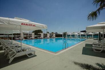 Otel Kompleksi Exalcoal