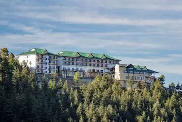 Hotel Taj Theog Resort & Spa Shimla