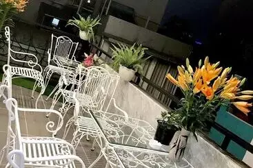 تختخواب و صبحانه Louis Hotel   Bui Vien Walking Street