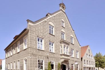 Пансион Weinstube Sinas Brettl