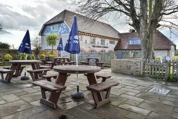 Hotelli The Coach And Horses