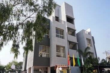 Отель Oyo 19891 Vansha Exotica