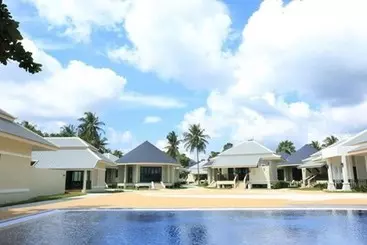 Resort Wis Beach Khanom