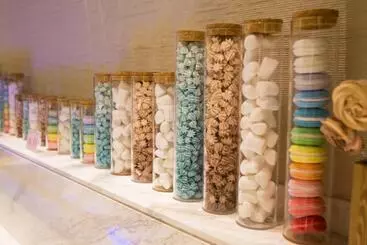 Zenith Hotel Near Train Station & The Mixc