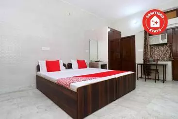 ホテル Oyo 23066 Shiv Guest House