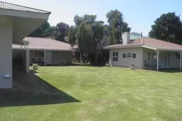 ホテル Long Creek Lodge
