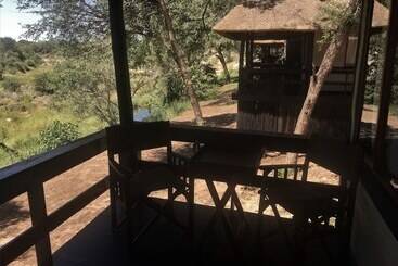 تختخواب و صبحانه Bosbok Lodge