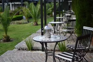 Otel Tomaso