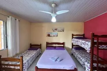 ペンション Pousada Geres Peruíbe