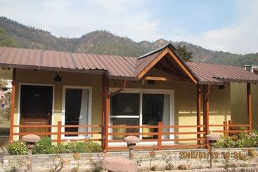 ホテル Econostay Misty Oaks