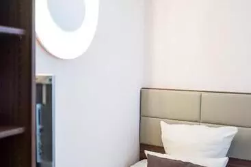 Pensão Base Ii Das Bed & Breakfast Bei Basel