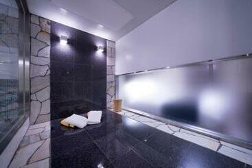 فندق Glow Yokkaichi