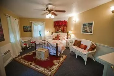 Bed And Breakfast On White Rock Creek