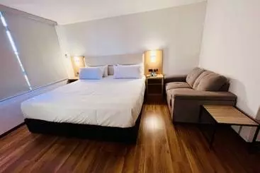 پانسیون Hostal El Mirador