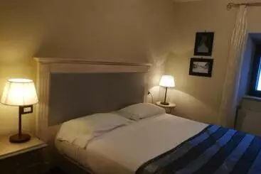 ベッドアンドブレックファースト Locanda Tre Frati