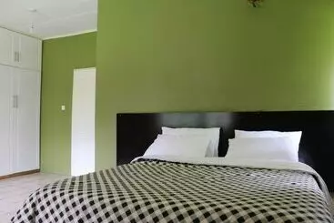 پانسیون 43 House