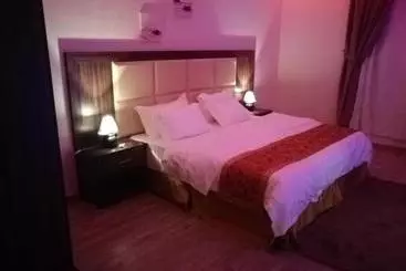 アパートホテル Al Worod Al Thahabia Chalets