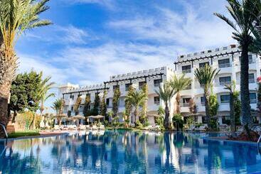 Borjs Hotel Suites & Spa