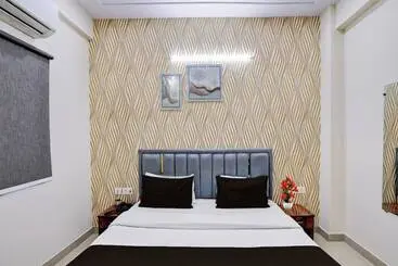 Hotel Palm Paradise