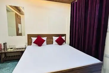 Hotelli Rudra Home Stay