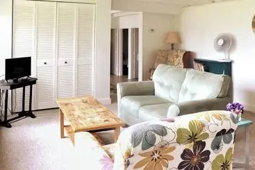 Ocean View Cottage Near Beach With Deck, Grill, & Full Kitchen