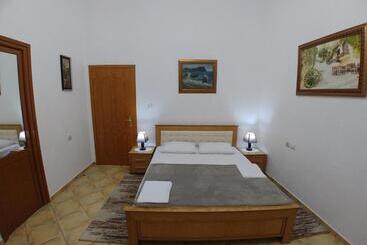 膳宿费 Guest House Urat