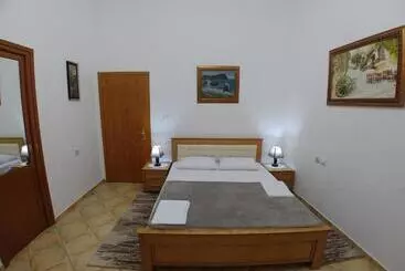 Pansiyon Guest House Urat
