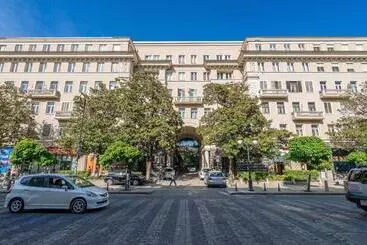 آپارتمان‌های توریست‌ها Check Inn Tbilisi
