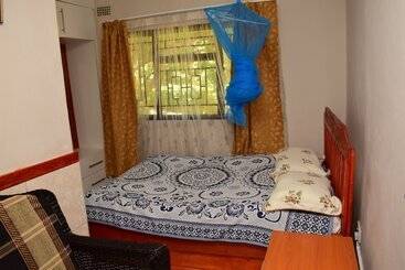 پانسیون The 244 Guest Houses