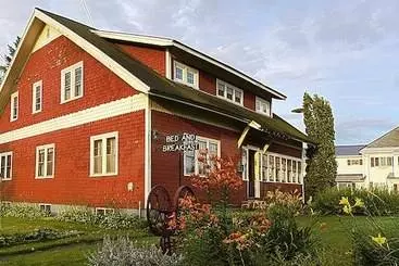 Old Iron Inn Bed And Breakfast