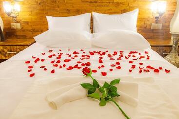 پانسیون şehrazat Konaği