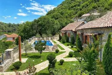 هتل Eco Villas Merak