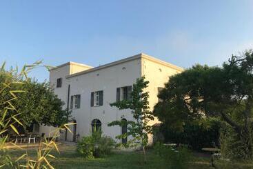 ベッドアンドブレックファースト A Loghja Di Cavallo Morto