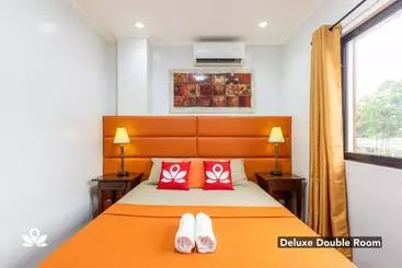 Hostel Zen Rooms Vigan Tourist Inn