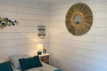 Bed and Breakfast Les Pieds Dans L Eau