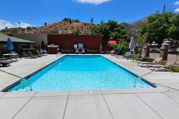 Мотель Kernville Inn