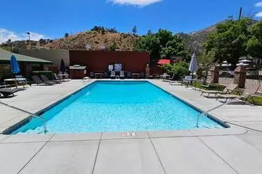 Motelli Kernville Inn