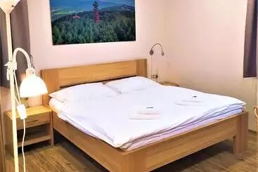 Majatalo Penzion Adéla