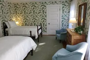 ユースホステル Harbourside Inn