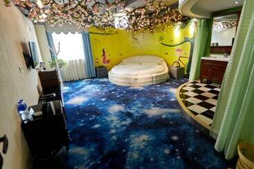 בית מלון כפרי Greentree Alliance Xinxiang Train Station