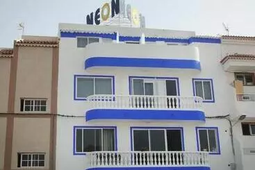 Pensionat Hostel Neon Tenerife